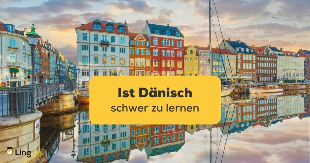 Bunte Häuserfassade in Kopenhagen, der Hauptstadt von Dänemark wo viele sich fragen Ist Dänisch schwer zu lernen