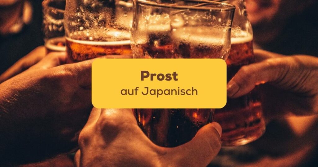 Prost auf Japanisch Ling-App Anstossen mit Bier Glaeser Haende
