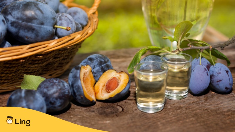 Populäres serbisches Getränk mit Alkohol ist Rakija