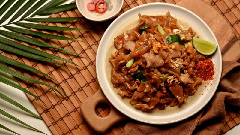 Speisen in Thailand Pad see ew