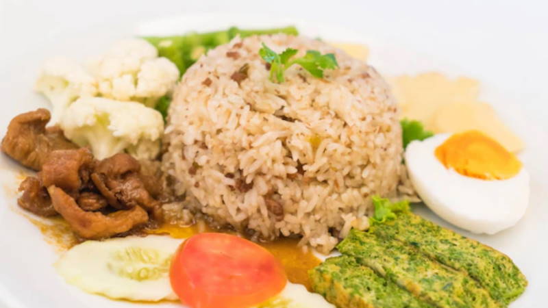Speisen in Thailand Thai Reis mit Shrimppaste