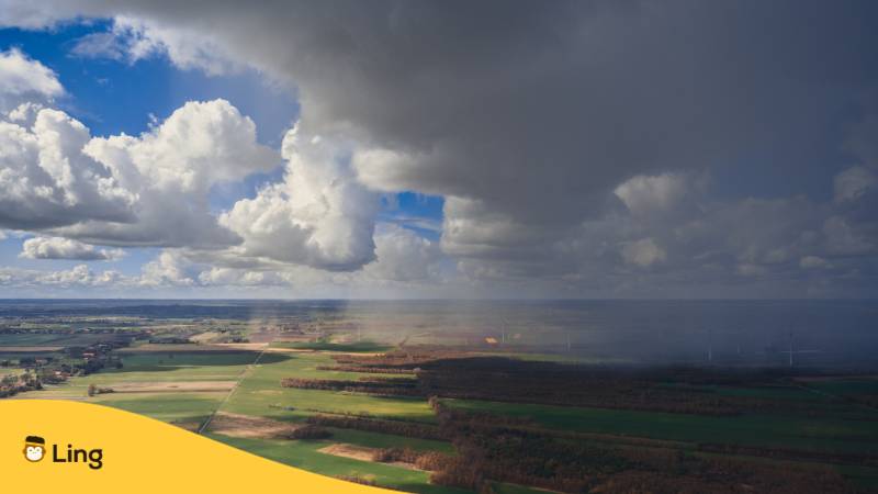 Landschaft Bulgariens mit gemäßigter Temperatur, das Wetter schwingt jedoch um von sonnig auf kühler